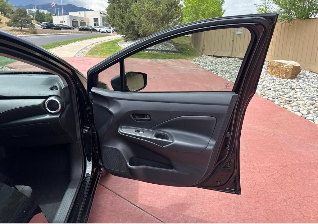 Used 2024 Nissan Versa S w/ Trunk Package FWD image 29