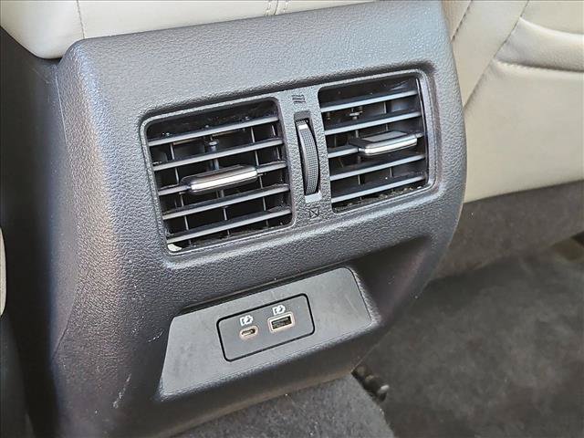 Used 2023 Nissan Altima 2.5 SL FWD image 25