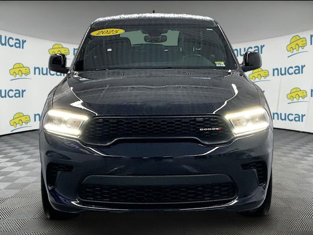 Used 2025 Dodge Durango GT AWD/4WD image 2