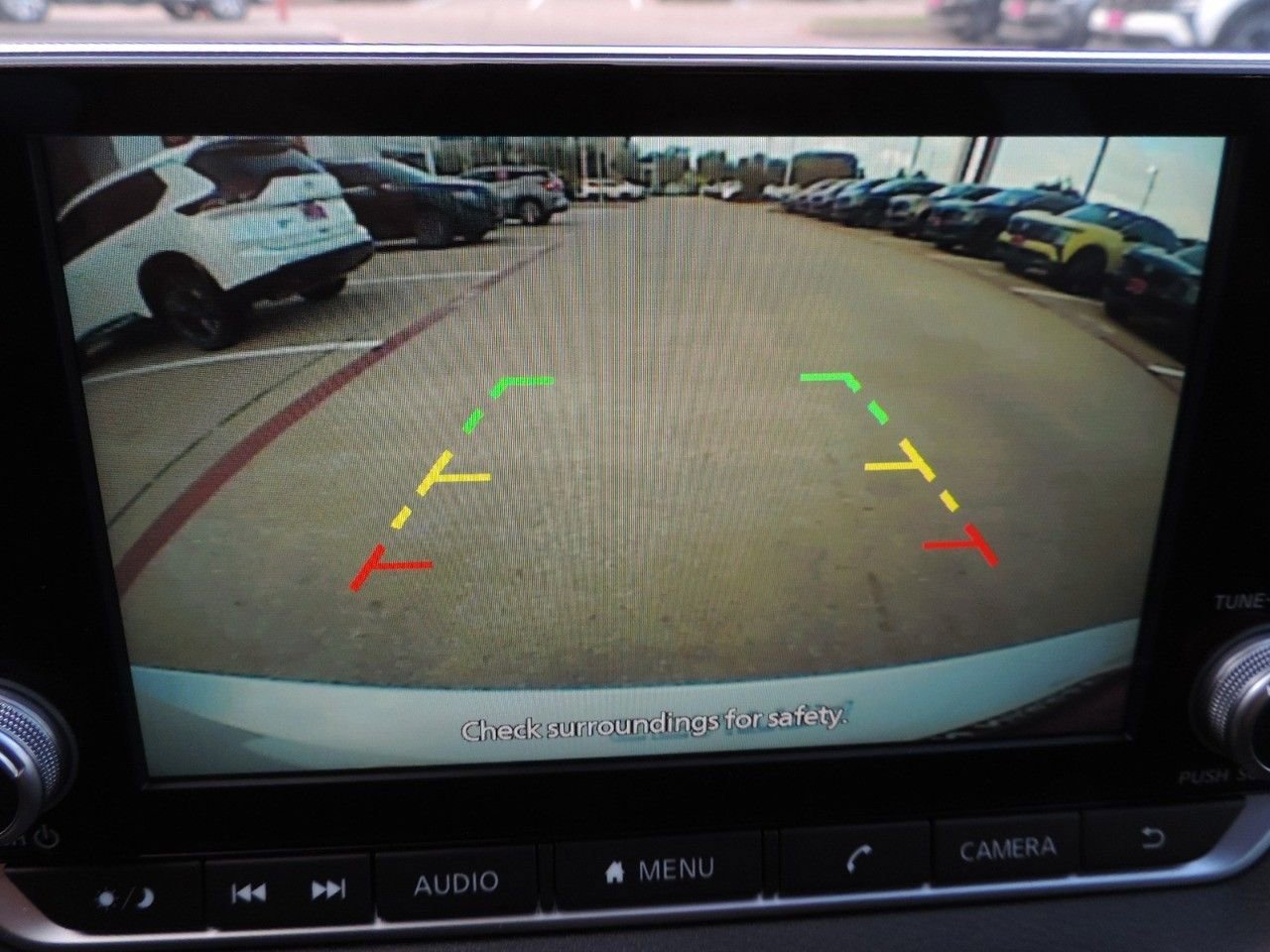 Used 2025 Nissan Sentra SR w/ Midnight Edition image 29