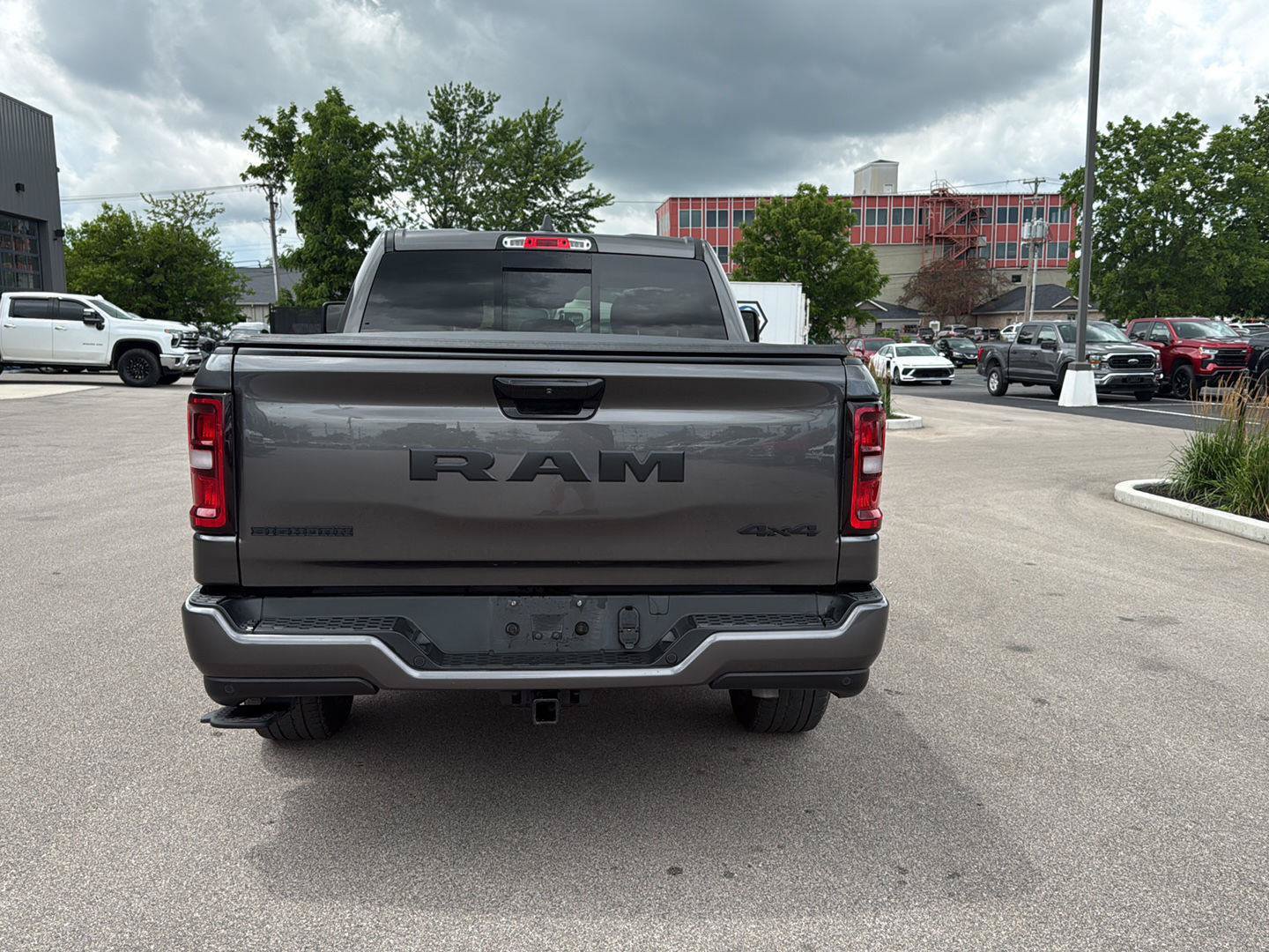 Used 2025 RAM 1500 Big Horn AWD/4WD image 4