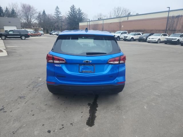 Used 2024 Chevrolet Equinox LS w/ Sport Edition image 6