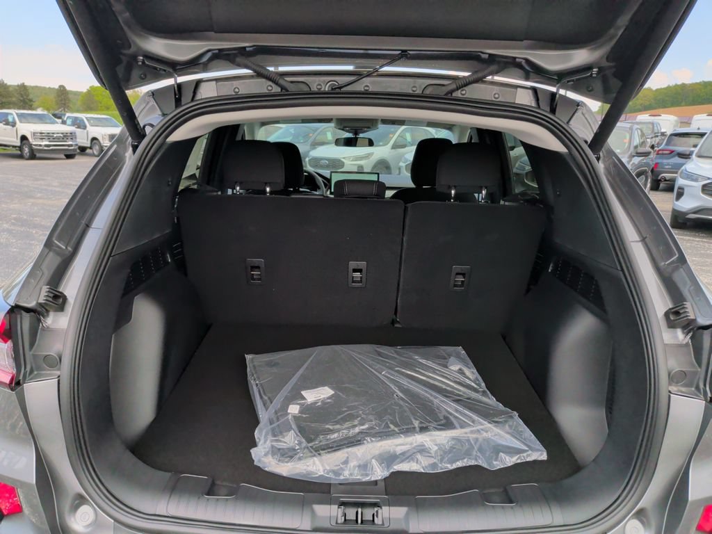 New 2026 Ford Escape Active w/ Tech Pack #1 AWD/4WD image 11