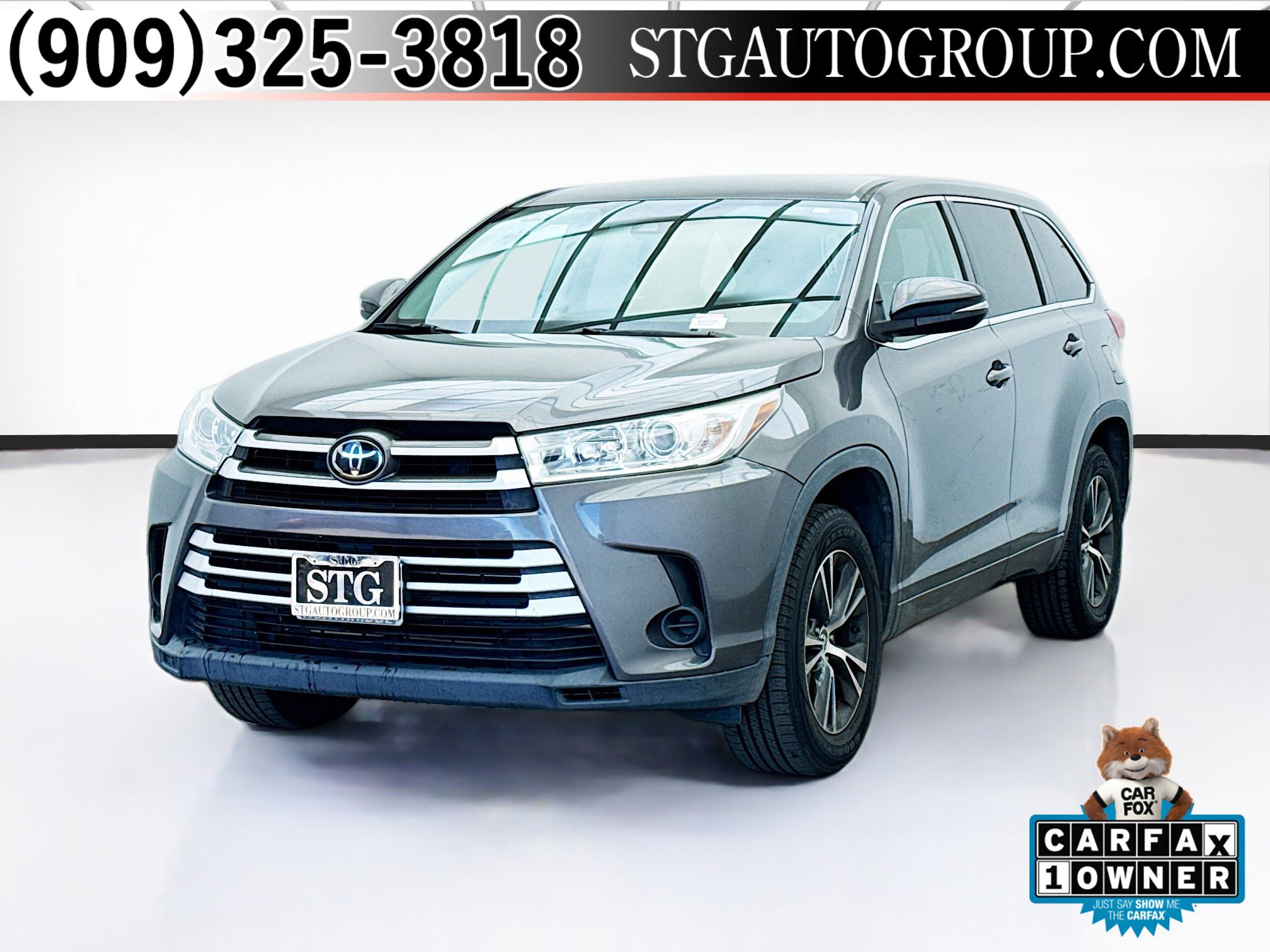 Used 2018 Toyota Highlander LE image 1