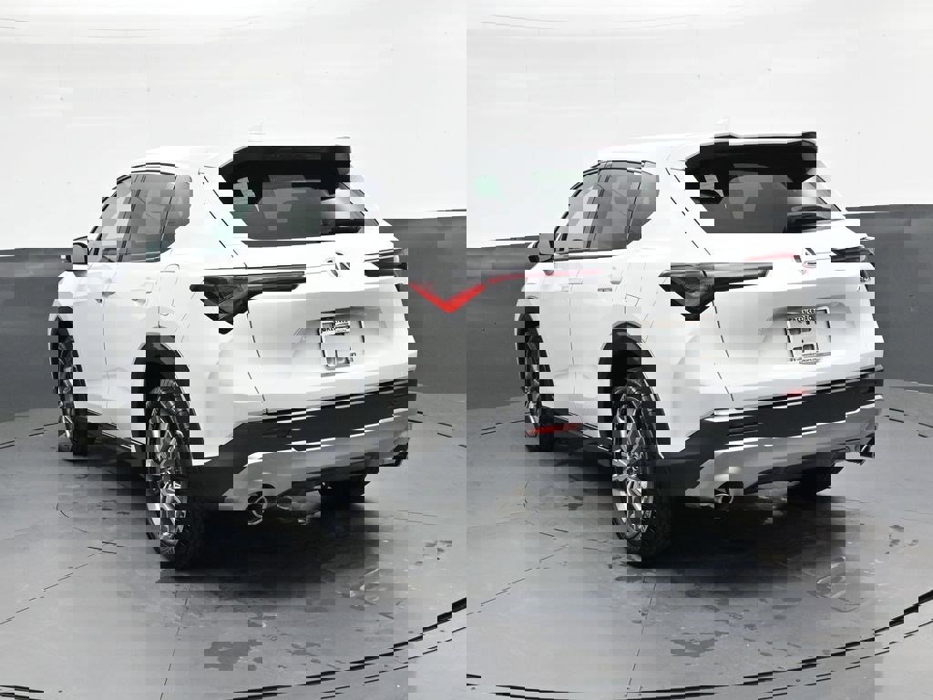 Used 2025 Acura ADX FWD image 5