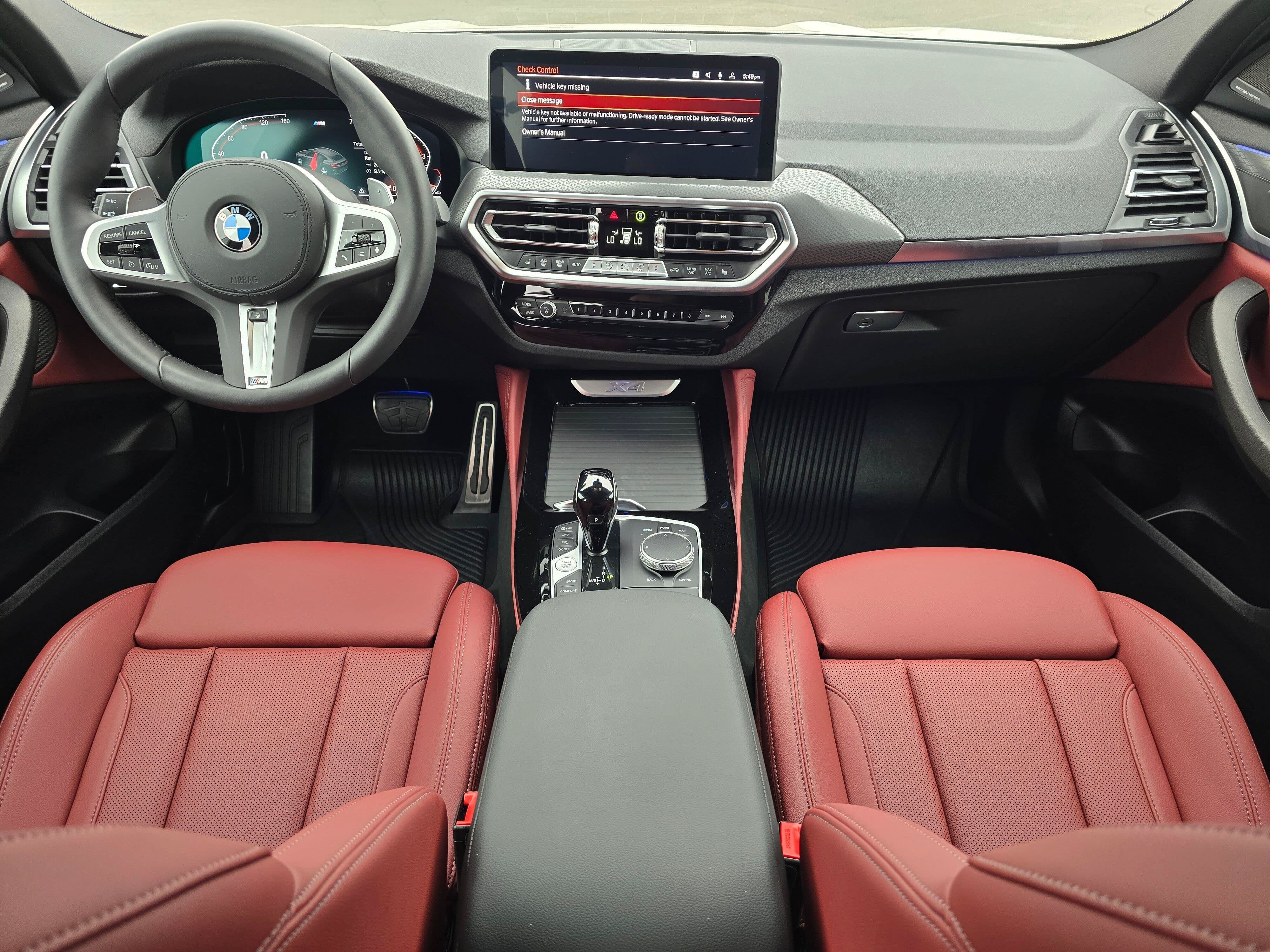 Used 2025 BMW X4 xDrive30i w/ Premium Package AWD/4WD image 9