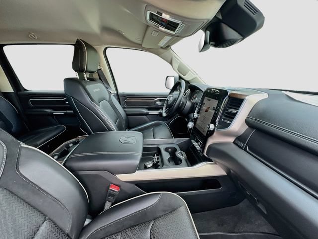Used 2022 RAM 1500 Laramie AWD/4WD image 39