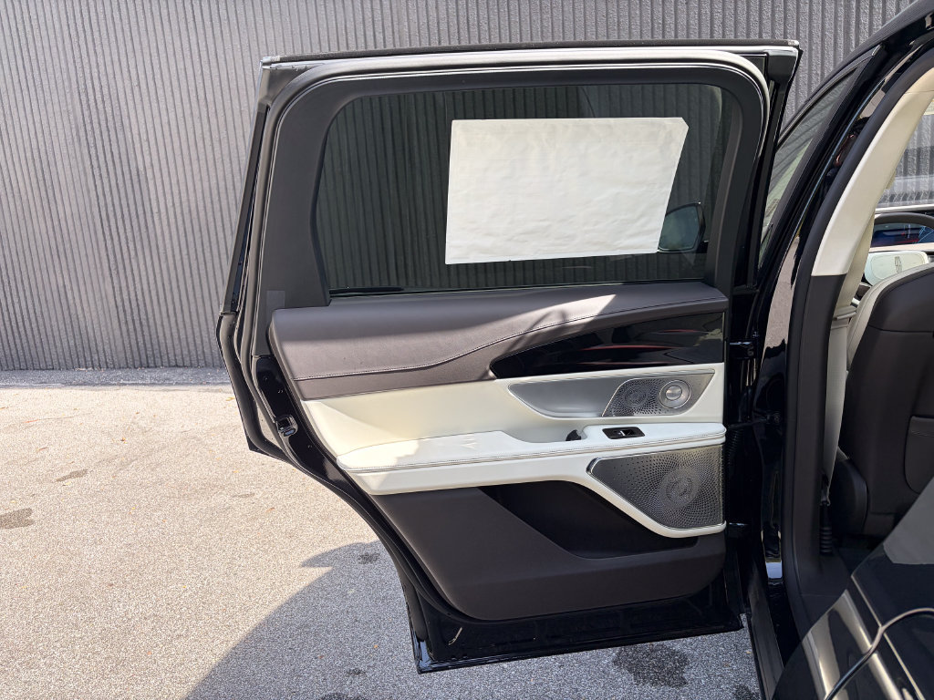 New 2026 Lincoln Nautilus Black Label AWD/4WD image 22