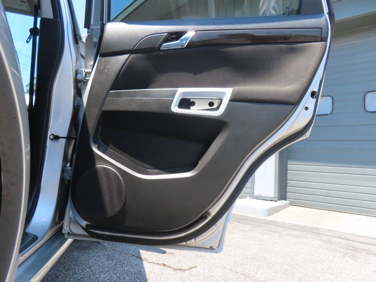 Used 2014 Chevrolet Captiva Sport LT FWD image 35