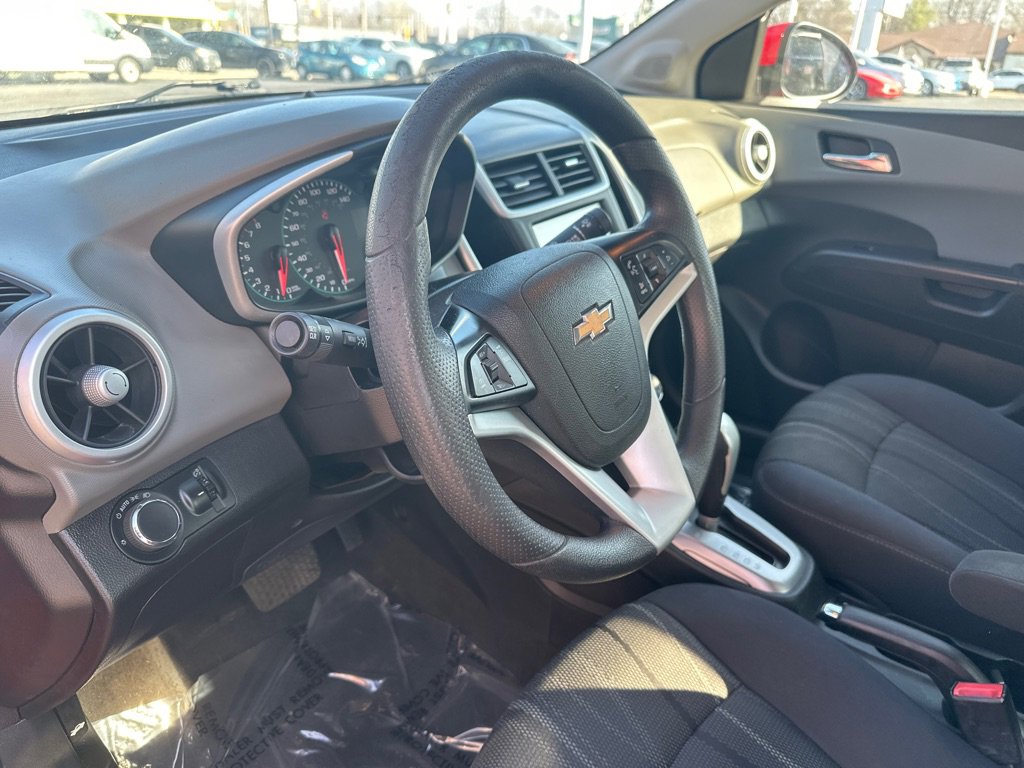 Used 2017 Chevrolet Sonic LT image 15