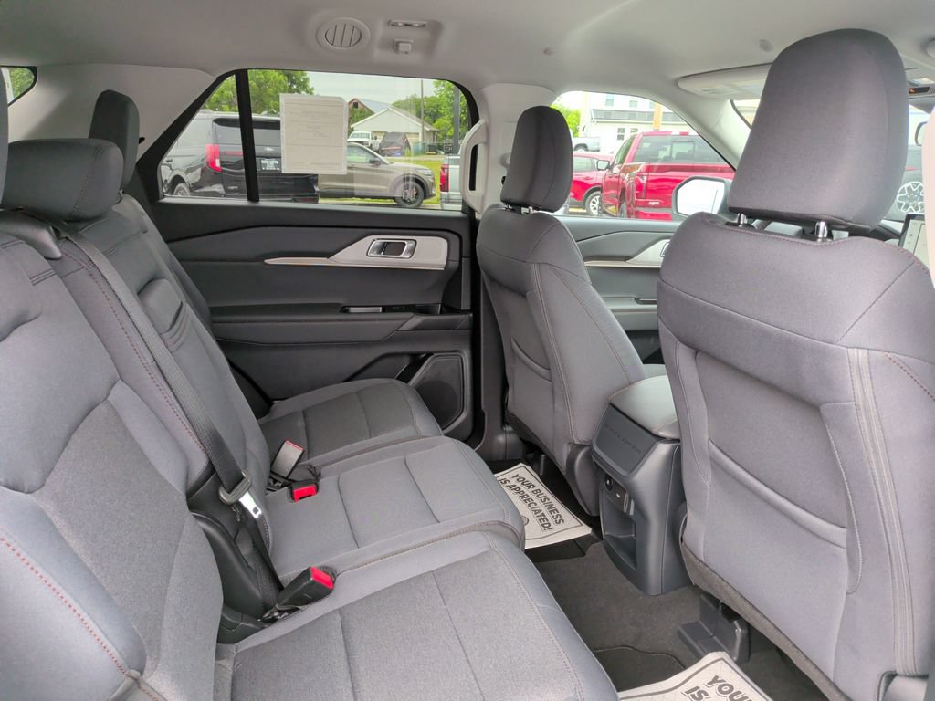 New 2026 Ford Explorer Active AWD/4WD image 10