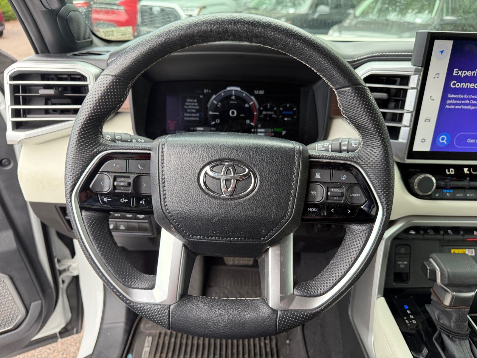 Used 2024 Toyota Sequoia Capstone AWD/4WD image 9