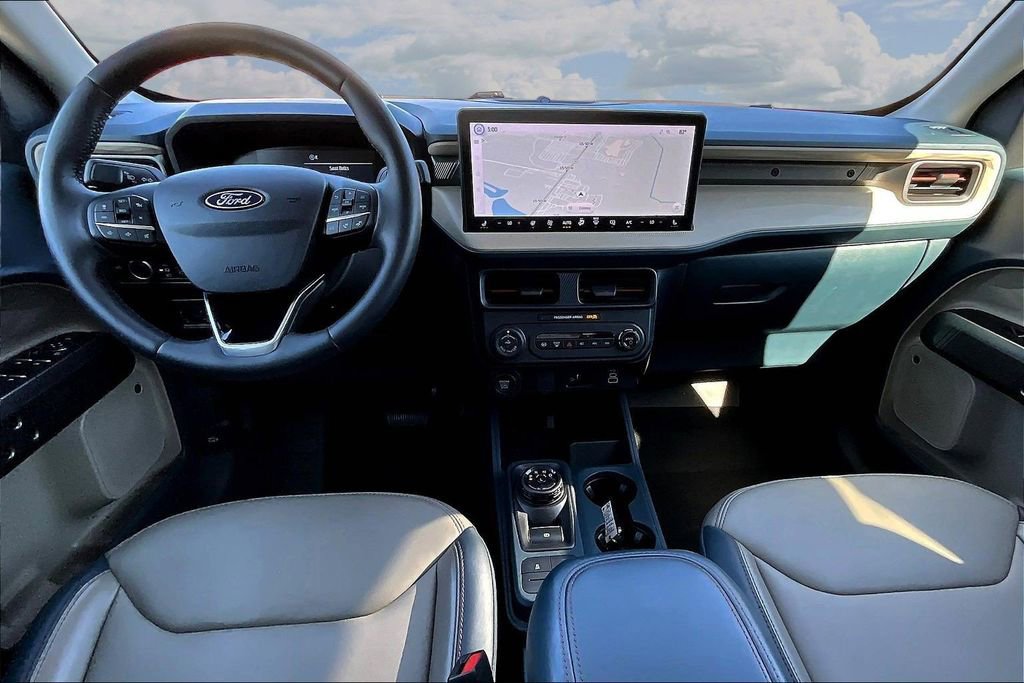 Used 2025 Ford Maverick Lariat w/ 4K Tow Package AWD/4WD image 10