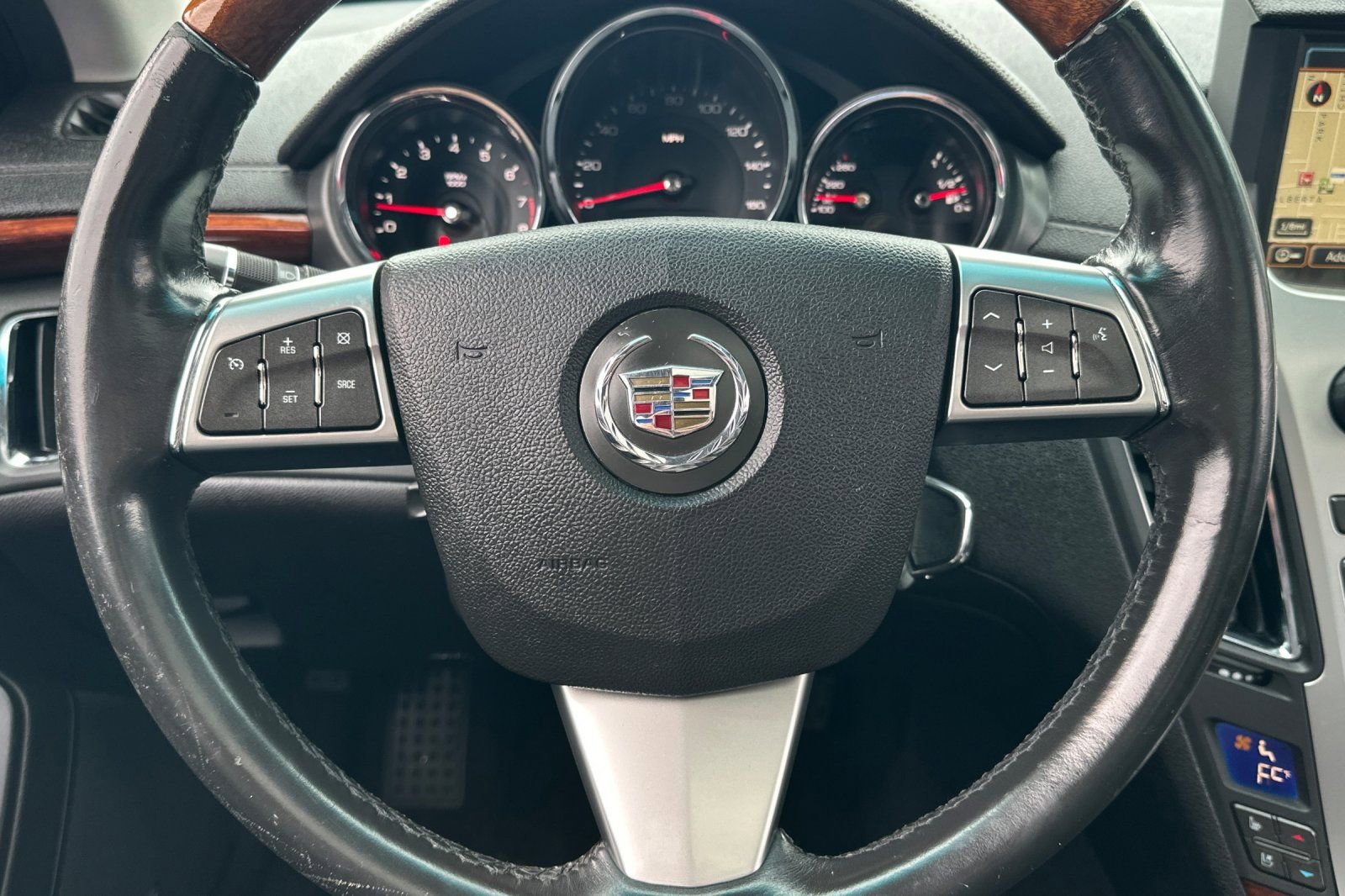 Used 2008 Cadillac CTS 3.6 w/ Luxury Level Two Package RWD image 20