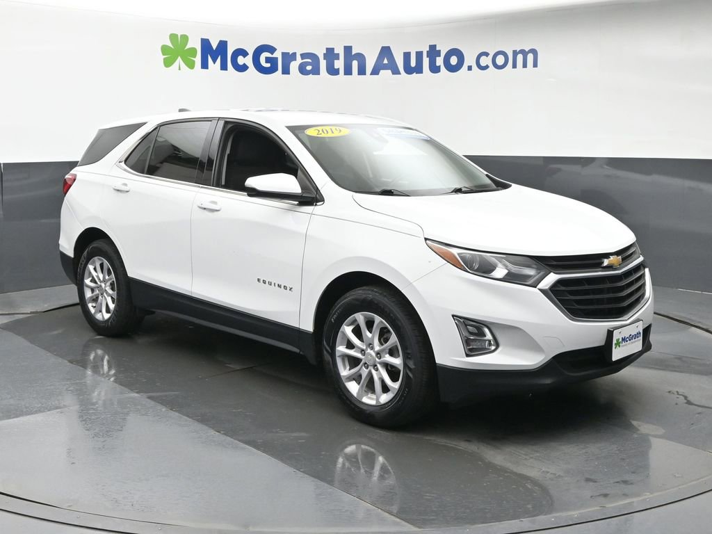 Used 2019 Chevrolet Equinox LT w/ Driver Convenience Package FWD image 2