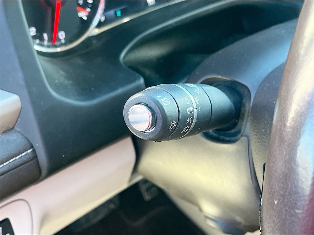 Used 2019 GMC Acadia Denali w/ Technology Package image 10