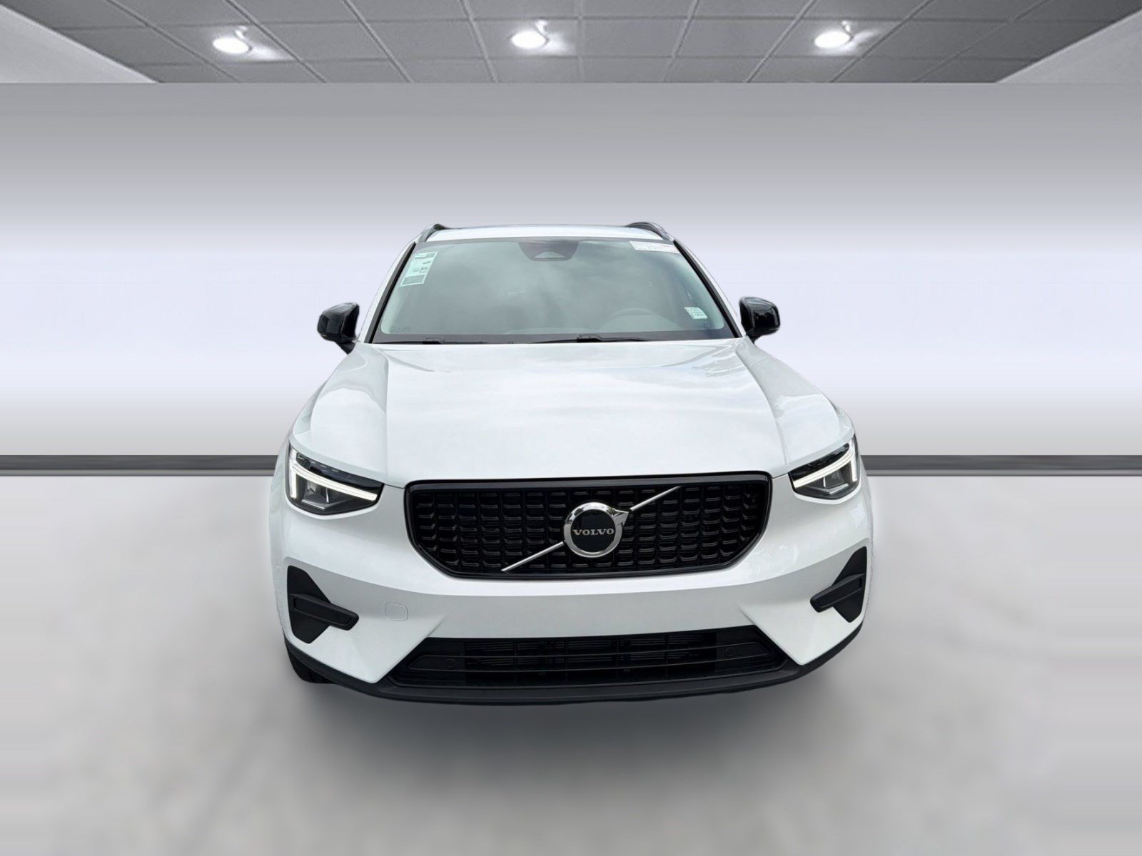 New 2026 Volvo XC40 B5 Core w/ Protection Package Premier AWD/4WD image 6