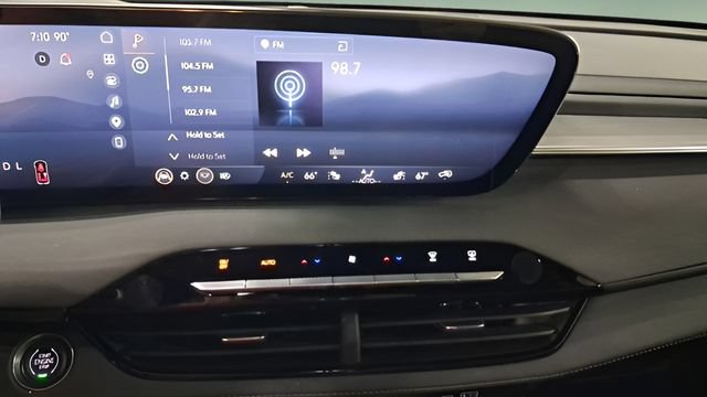 Used 2026 Buick Enclave Preferred FWD image 29