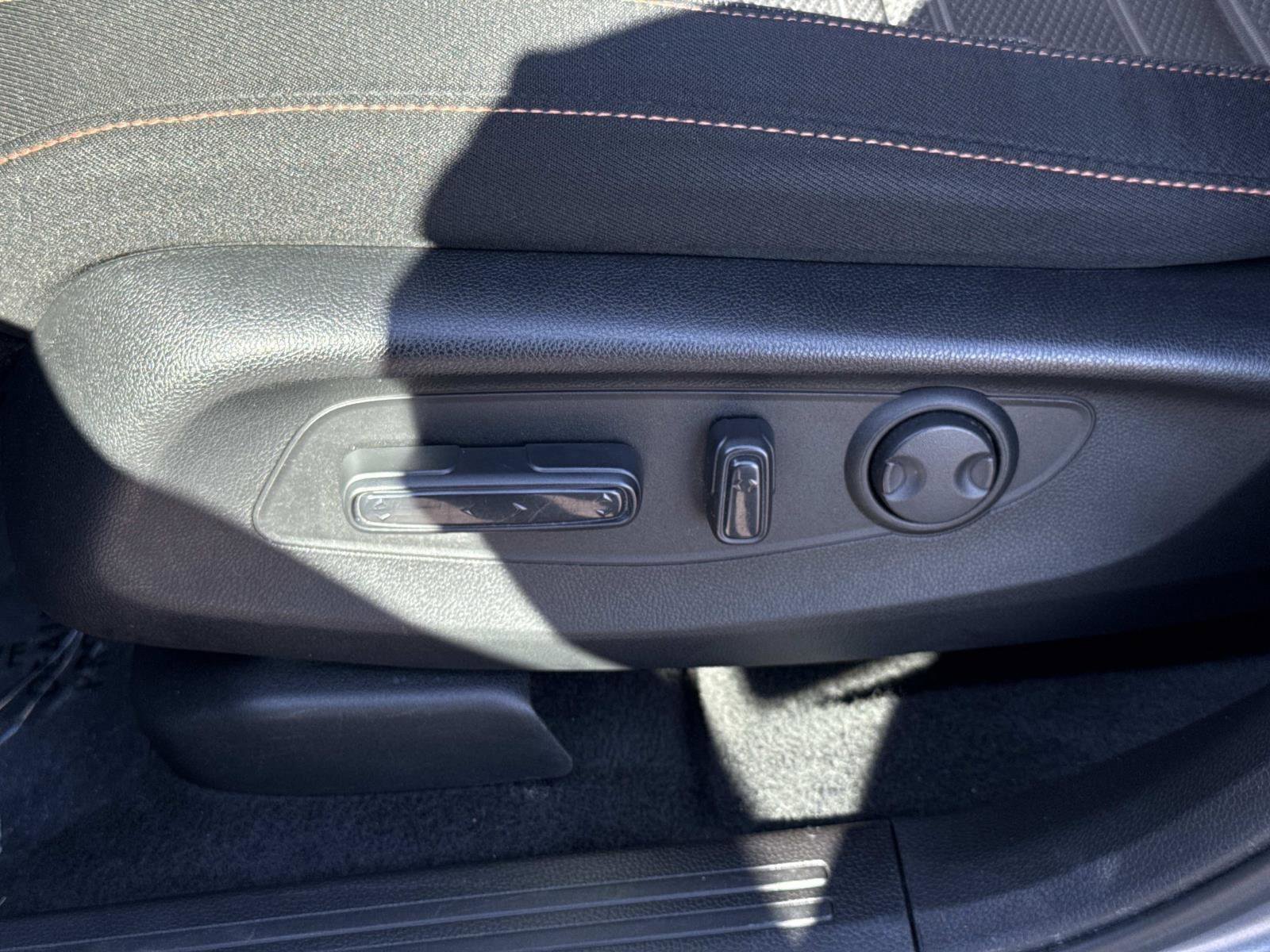 Used 2024 Honda CR-V Sport image 16