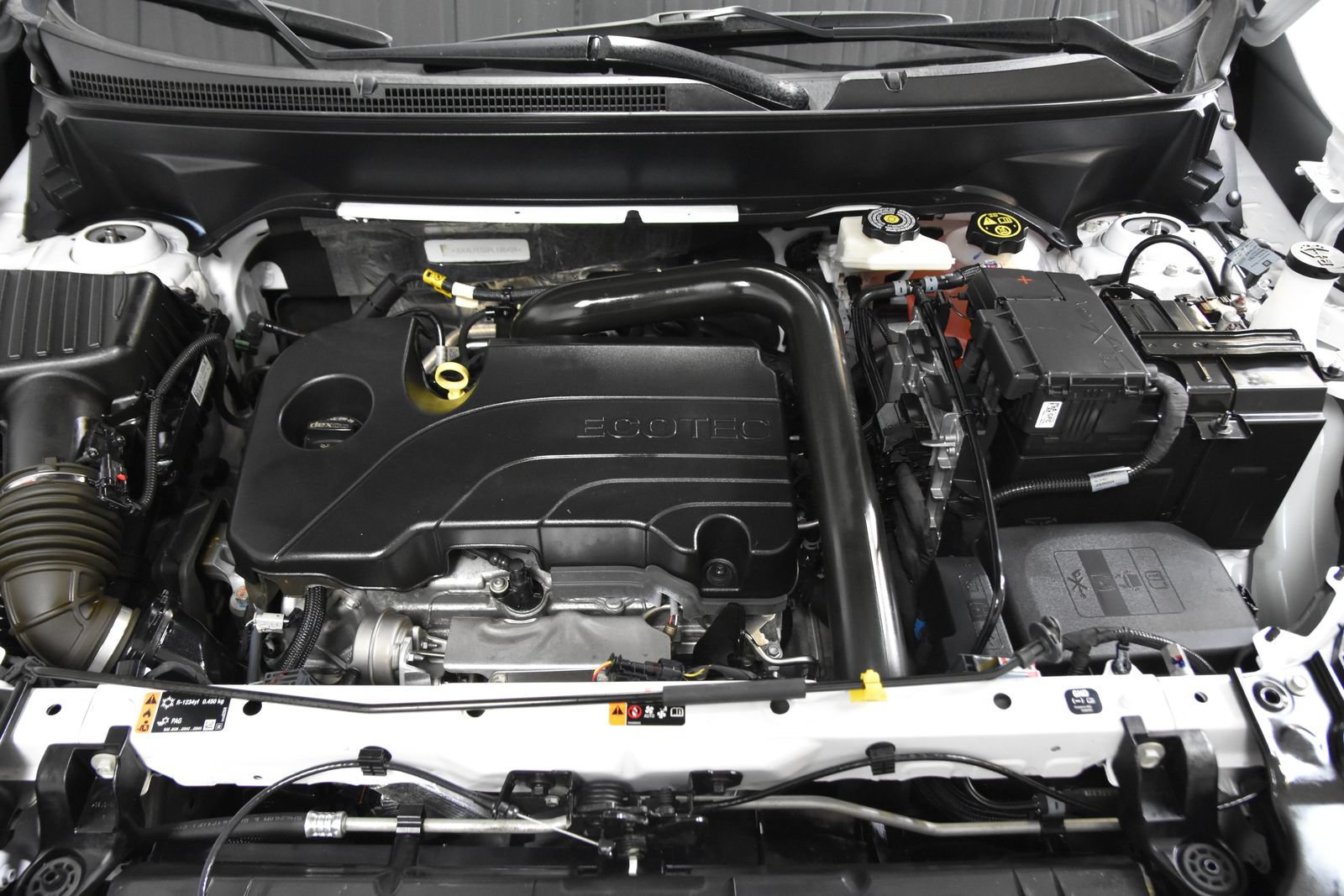 Used 2023 GMC Terrain SLT FWD image 40