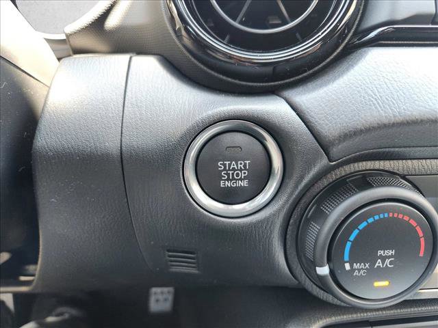 New 2026 MAZDA MX-5 Miata Club w/ Interior Package RWD image 15