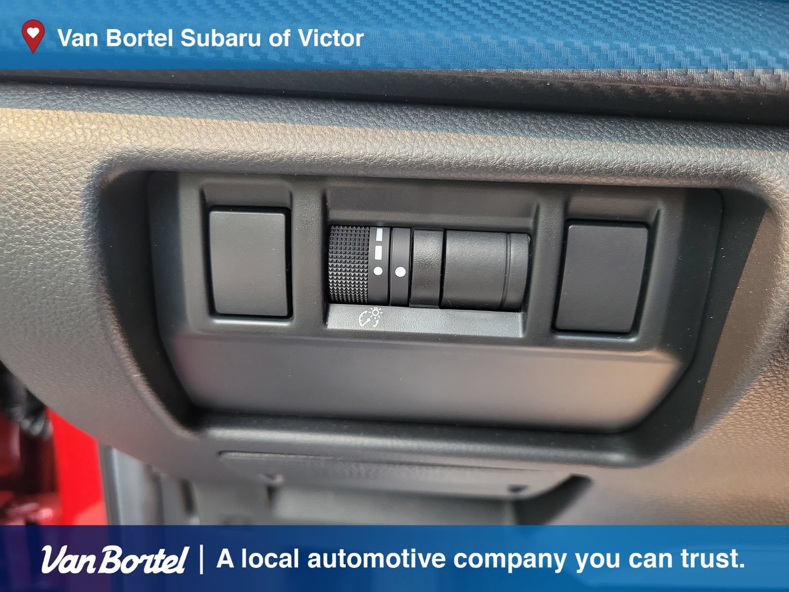 Certified 2025 Subaru Crosstrek 2.5i Limited AWD/4WD image 16