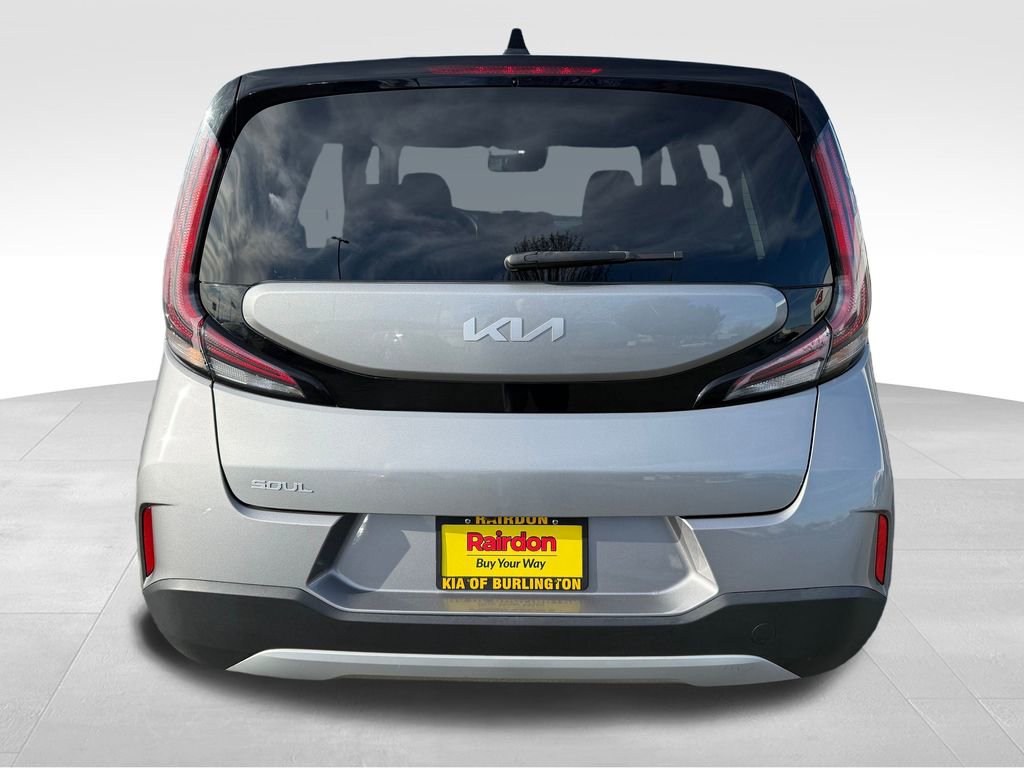 Certified 2023 Kia Soul LX w/ LX Technology Package image 8