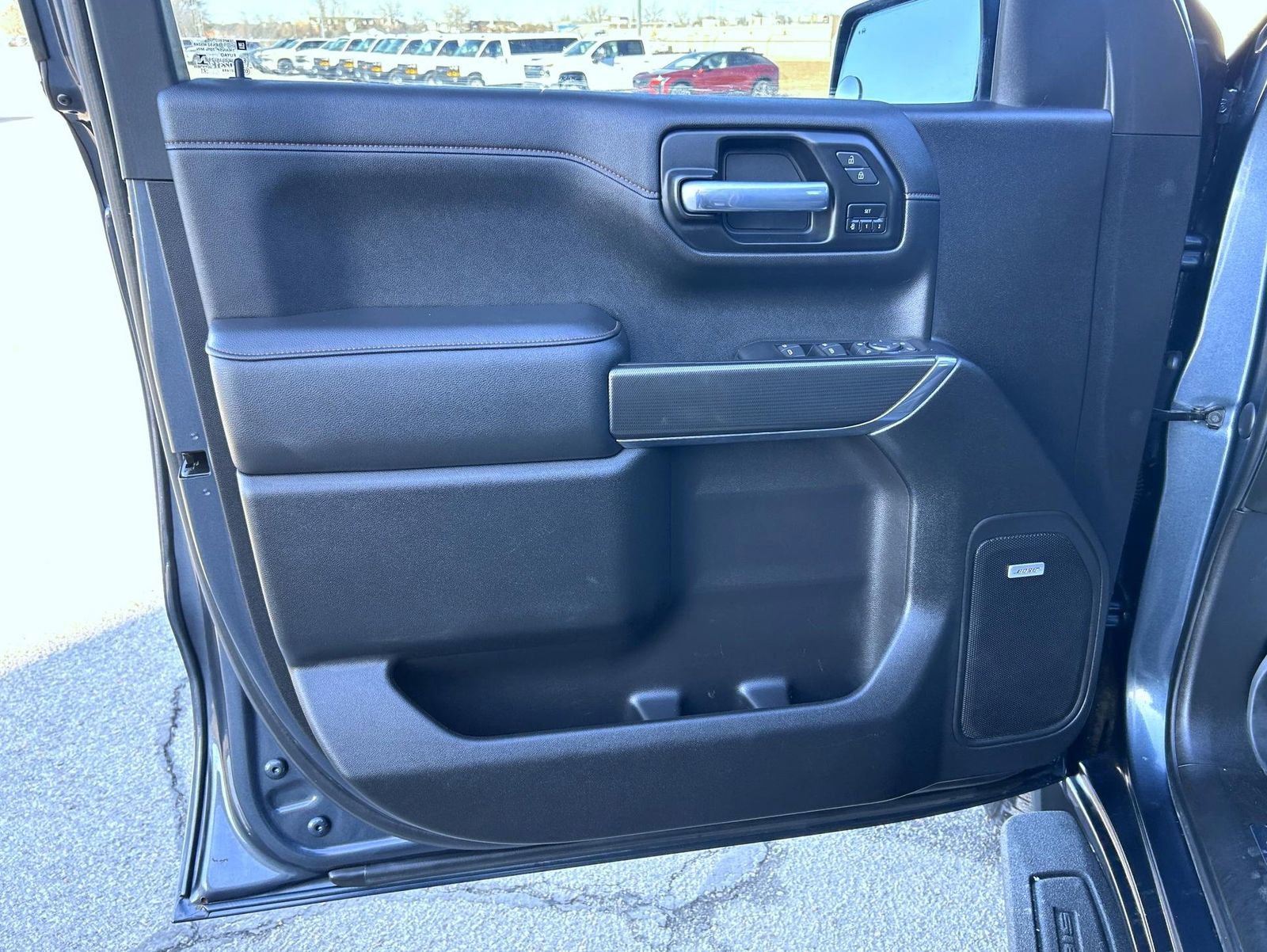 Certified 2021 GMC Sierra 1500 AT4 w/ AT4 Premium Package image 9