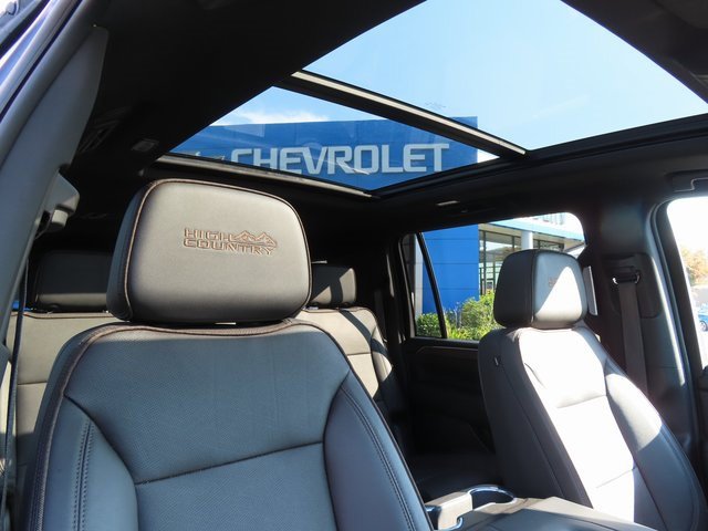 Certified 2023 Chevrolet Suburban High Country image 37