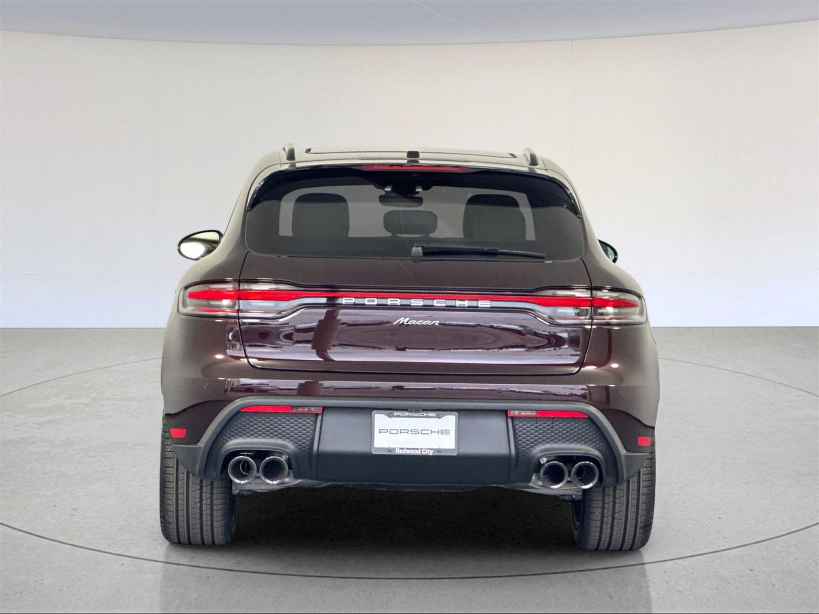 New 2026 Porsche Macan image 7