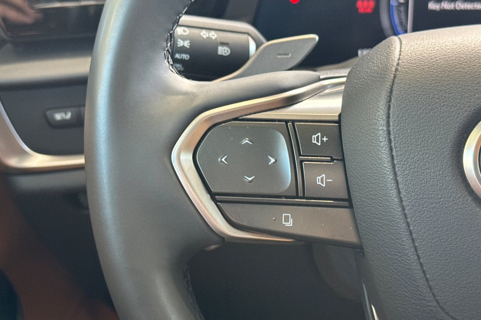 Certified 2023 Lexus RZ 450e Premium w/ Technology Package AWD/4WD image 30