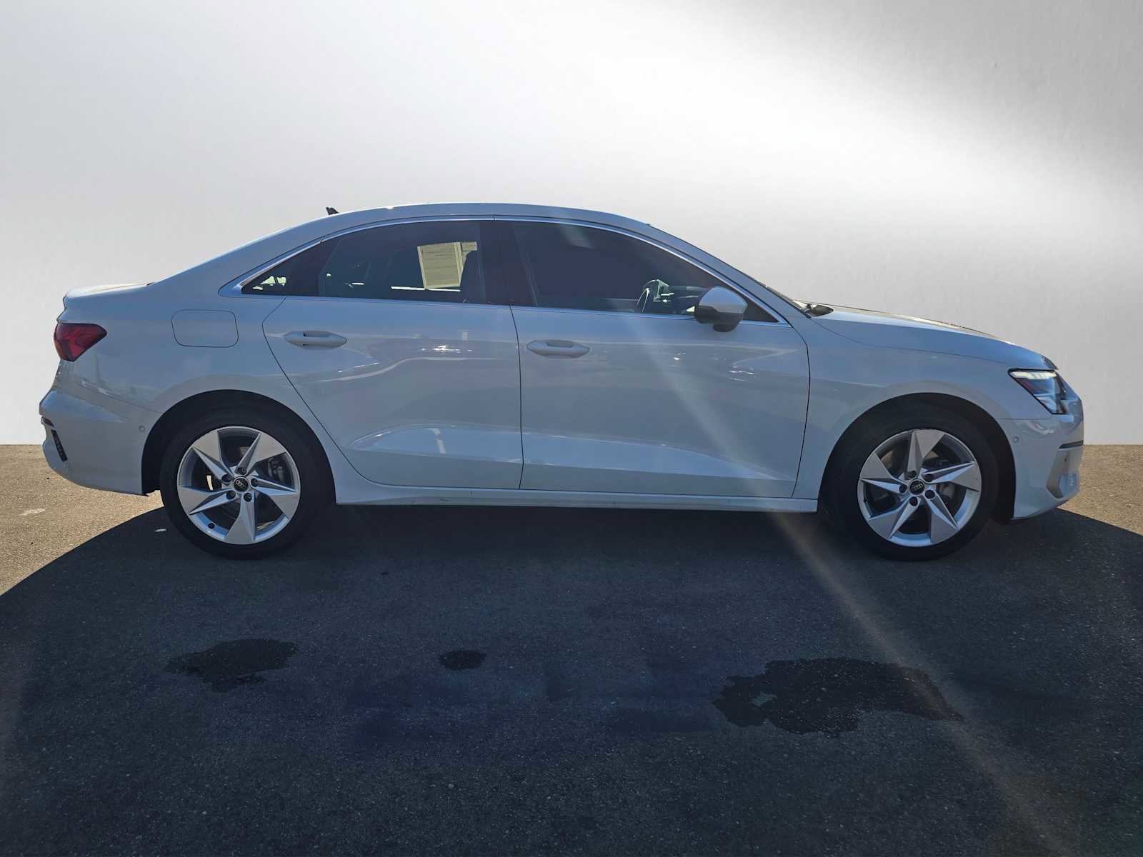 Used 2024 Audi A3 2.0T Premium image 2