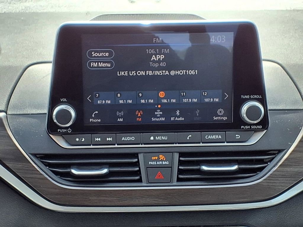Used 2024 Nissan Altima 2.5 SV FWD image 15