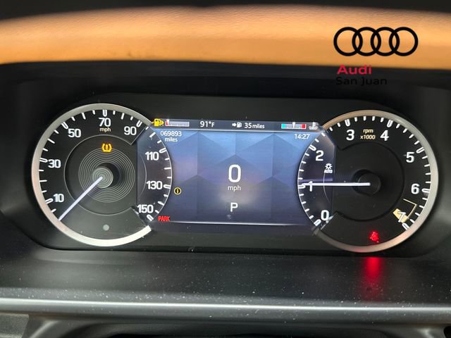 Used 2023 Land Rover Defender 110 X-Dynamic SE image 18