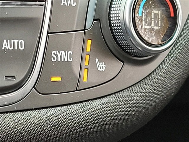 Used 2024 Chevrolet Malibu LT image 24