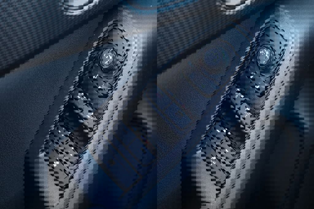 New 2026 Subaru Crosstrek 2.0i Premium image 16