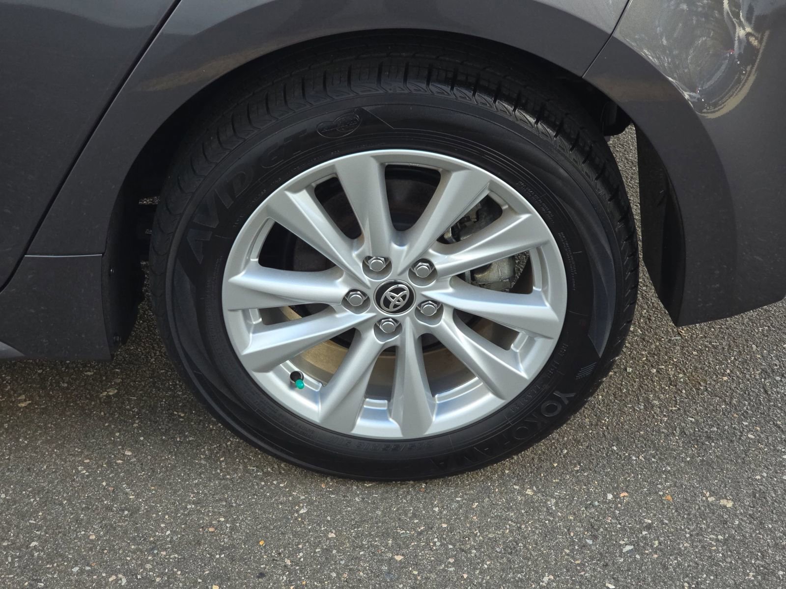 Used 2025 Toyota Corolla SE image 39