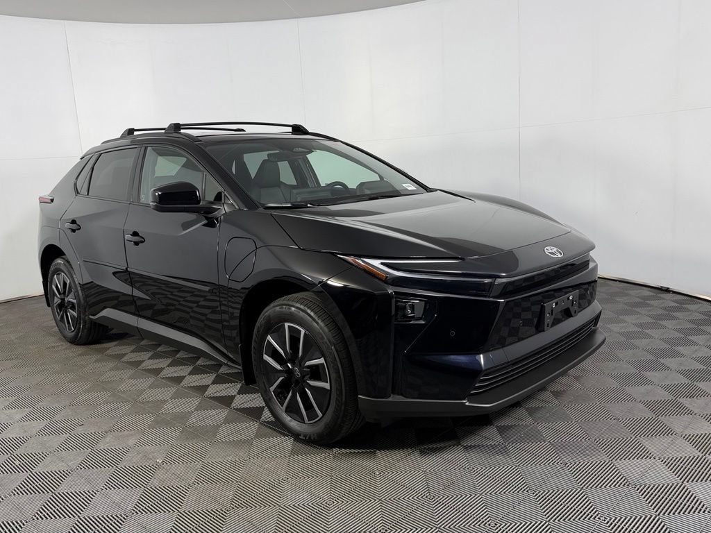 Used 2026 Toyota bZ FWD image 5