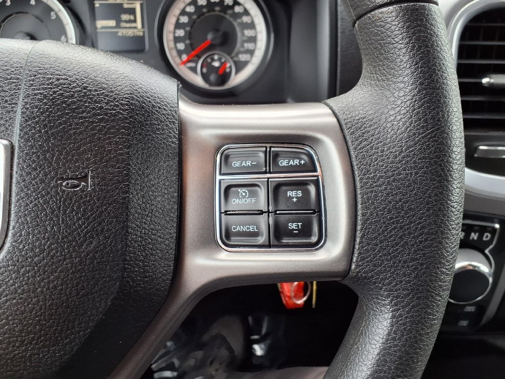 Used 2024 RAM 1500 Classic SLT AWD/4WD image 15