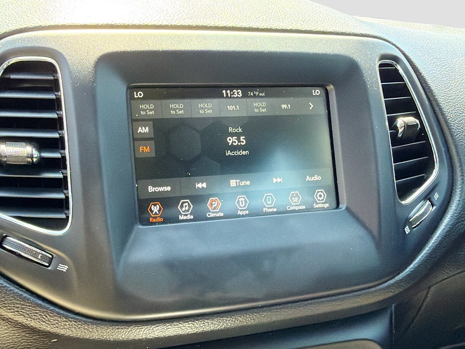 Used 2021 Jeep Compass Sport FWD image 10