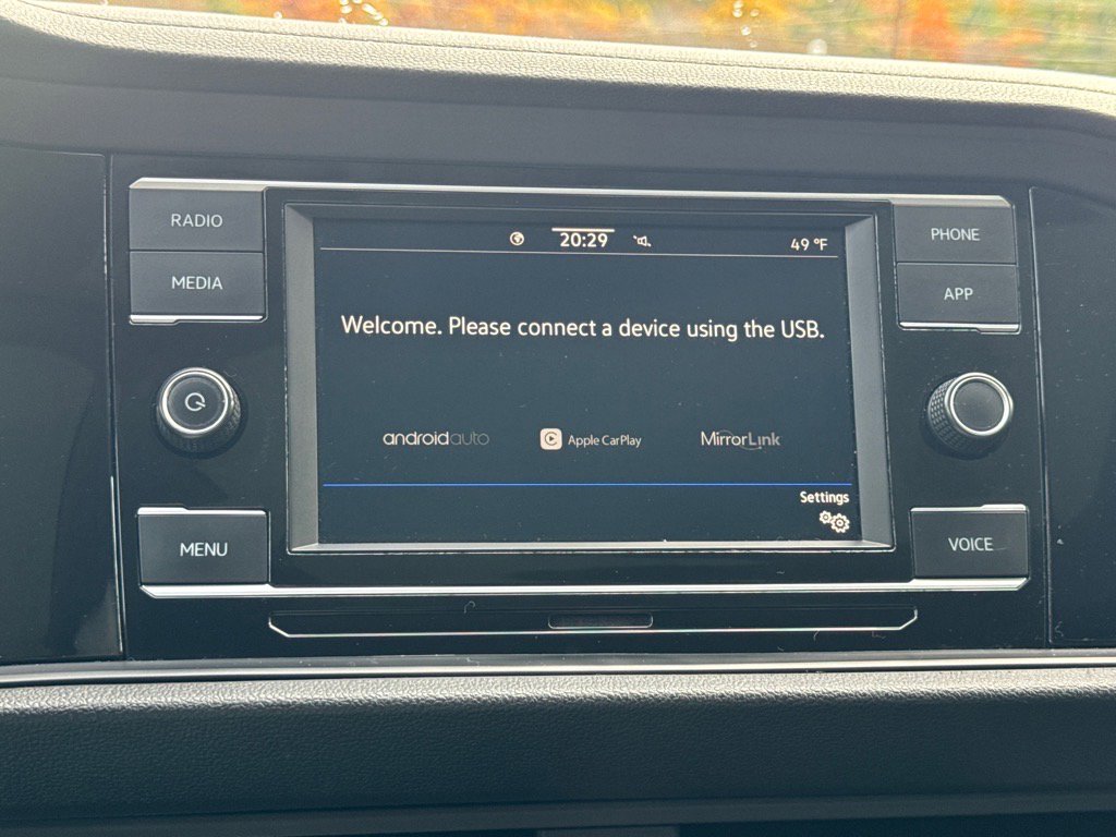 Used 2021 Volkswagen Jetta SE image 15