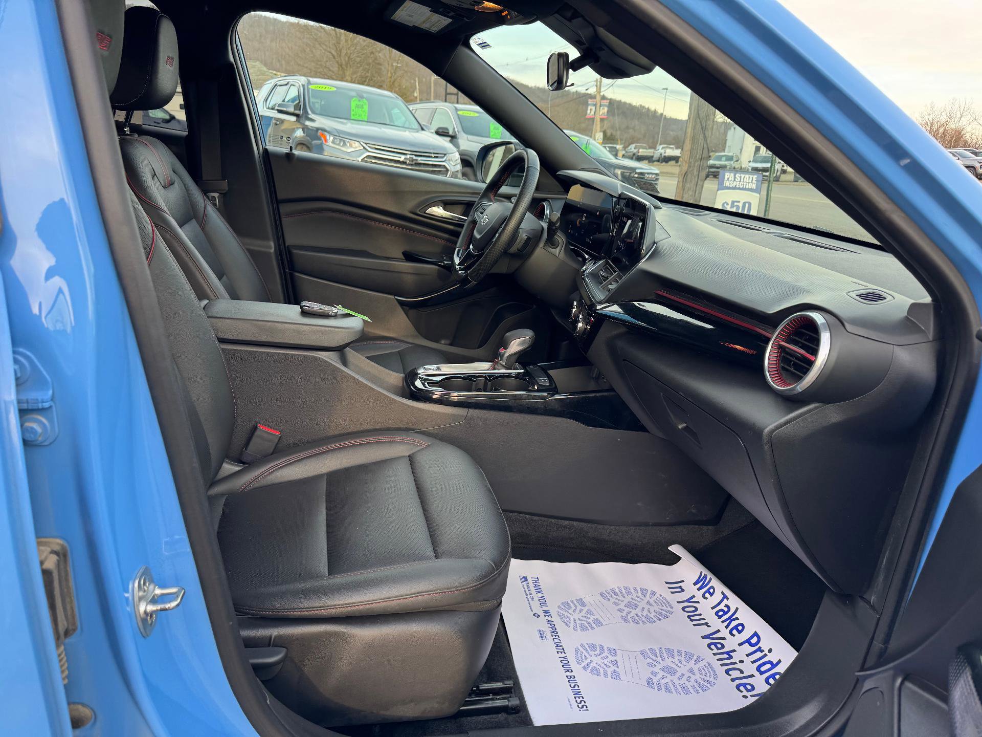 Used 2024 Chevrolet Trax RS w/ Driver Confidence Package image 44