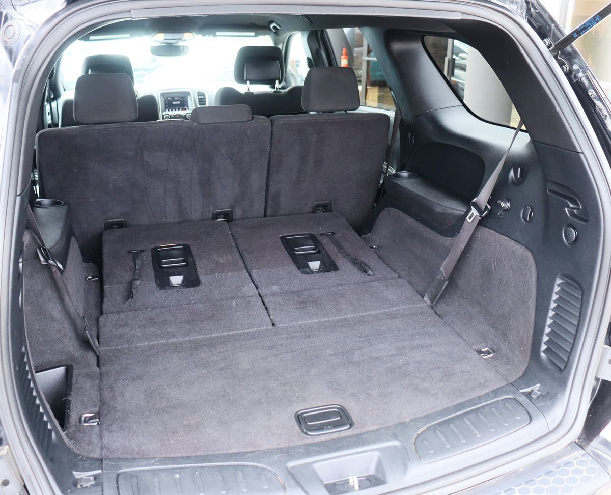 Used 2020 Dodge Durango SXT image 25