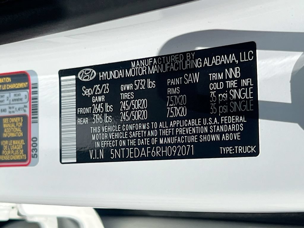 Used 2024 Hyundai Santa Cruz Limited AWD/4WD image 33