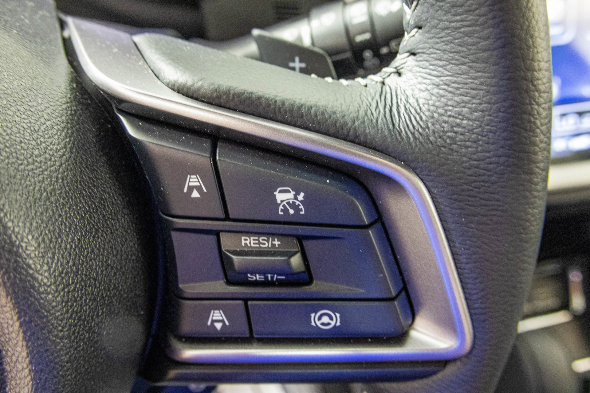 Used 2026 Subaru Ascent Limited AWD/4WD image 33