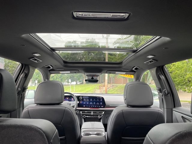 Used 2026 Chevrolet Traverse Z71 w/ Enhanced Driving Package AWD/4WD image 46