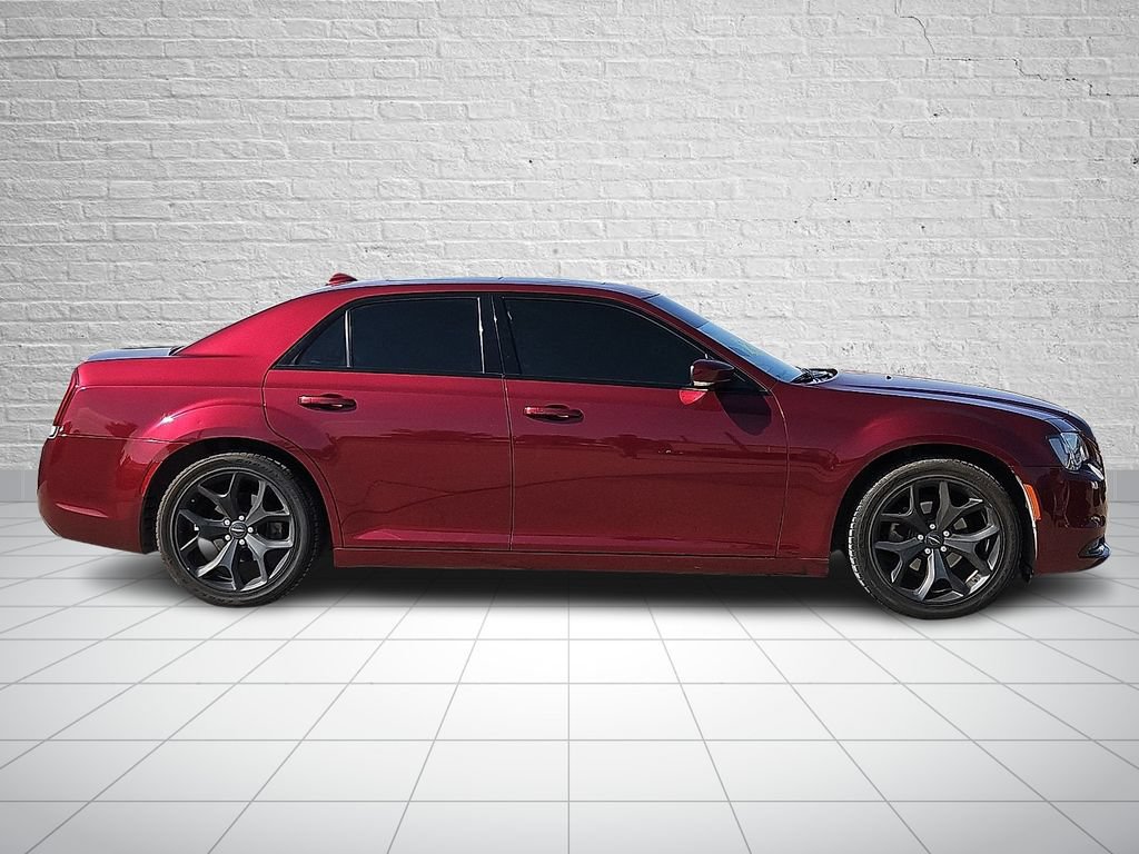 Used 2022 Chrysler 300 S RWD image 5