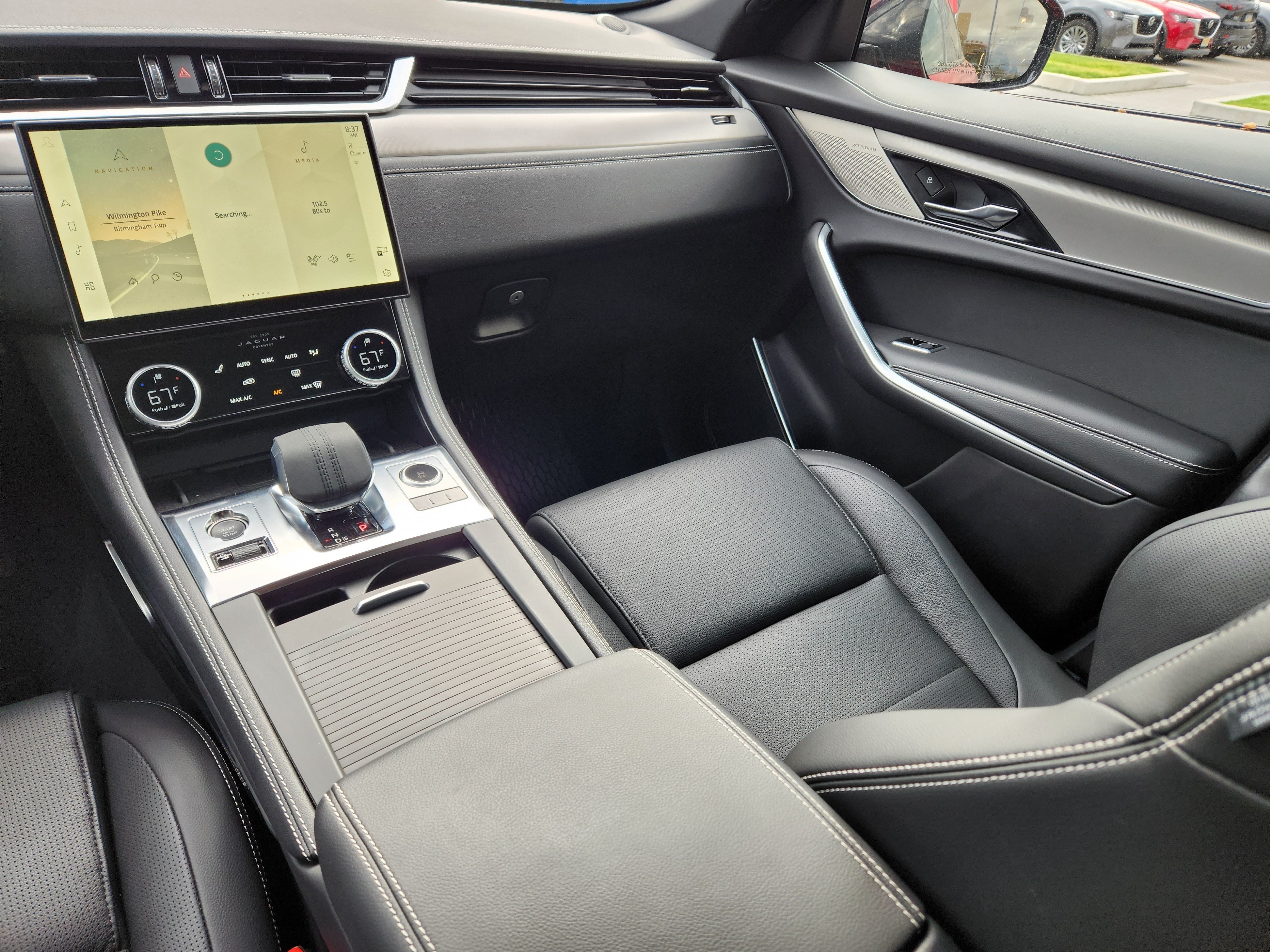 Certified 2025 Jaguar F-PACE R-Dynamic S AWD/4WD image 14
