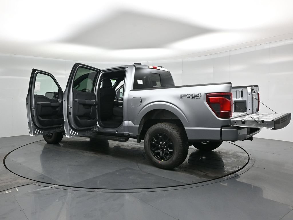 New 2026 Ford F150 XLT w/ Equipment Group 302A MID AWD/4WD image 31