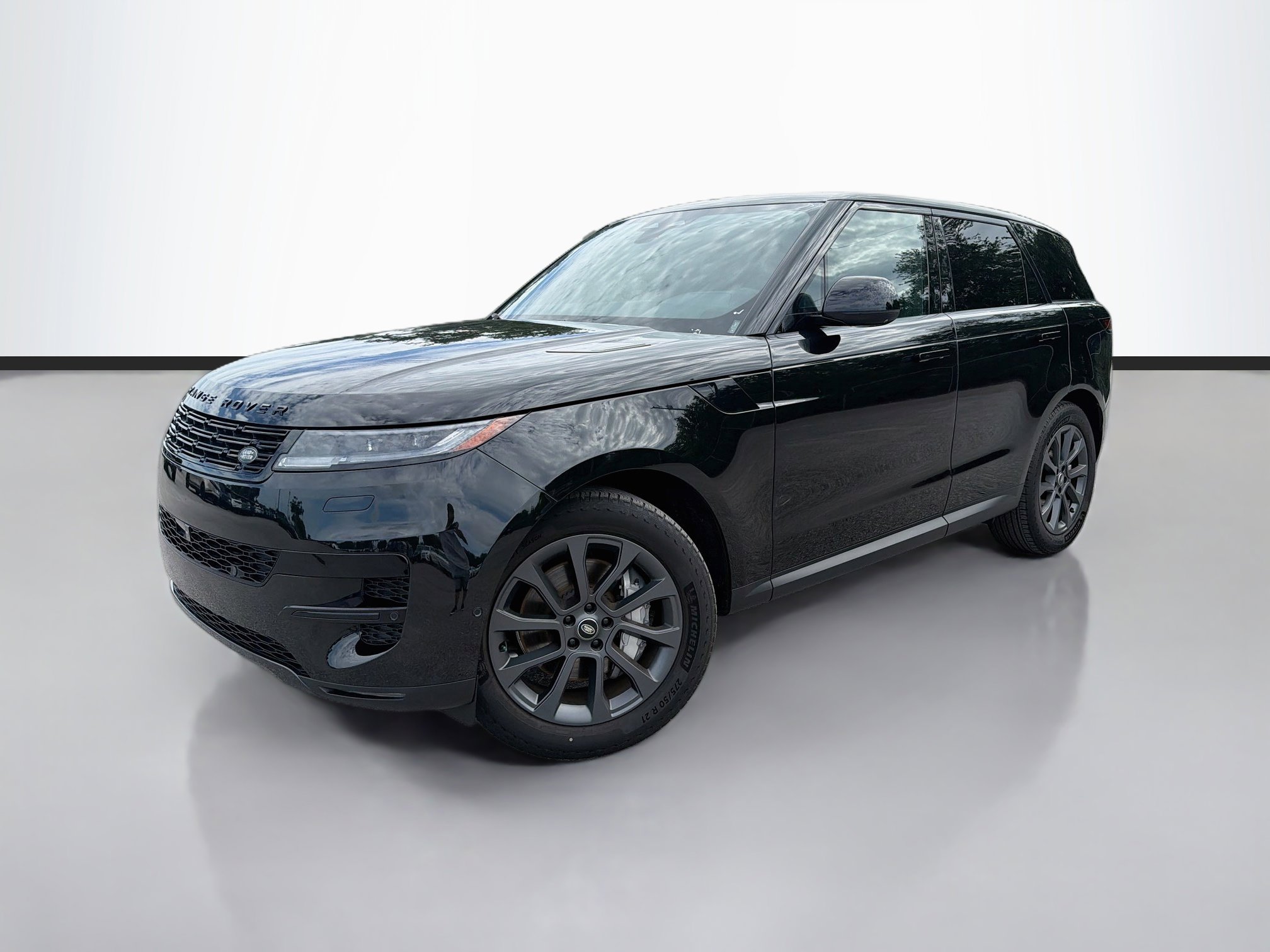 Used 2024 Land Rover Range Rover Sport SE